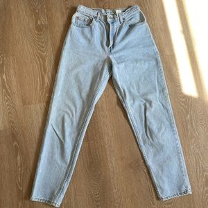 Vintage Light Wash Levi’s 551 Jeans - 8 MED